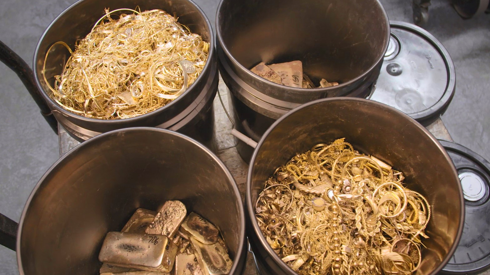 Scrap gold to be refined at the Royal Canadian Mint